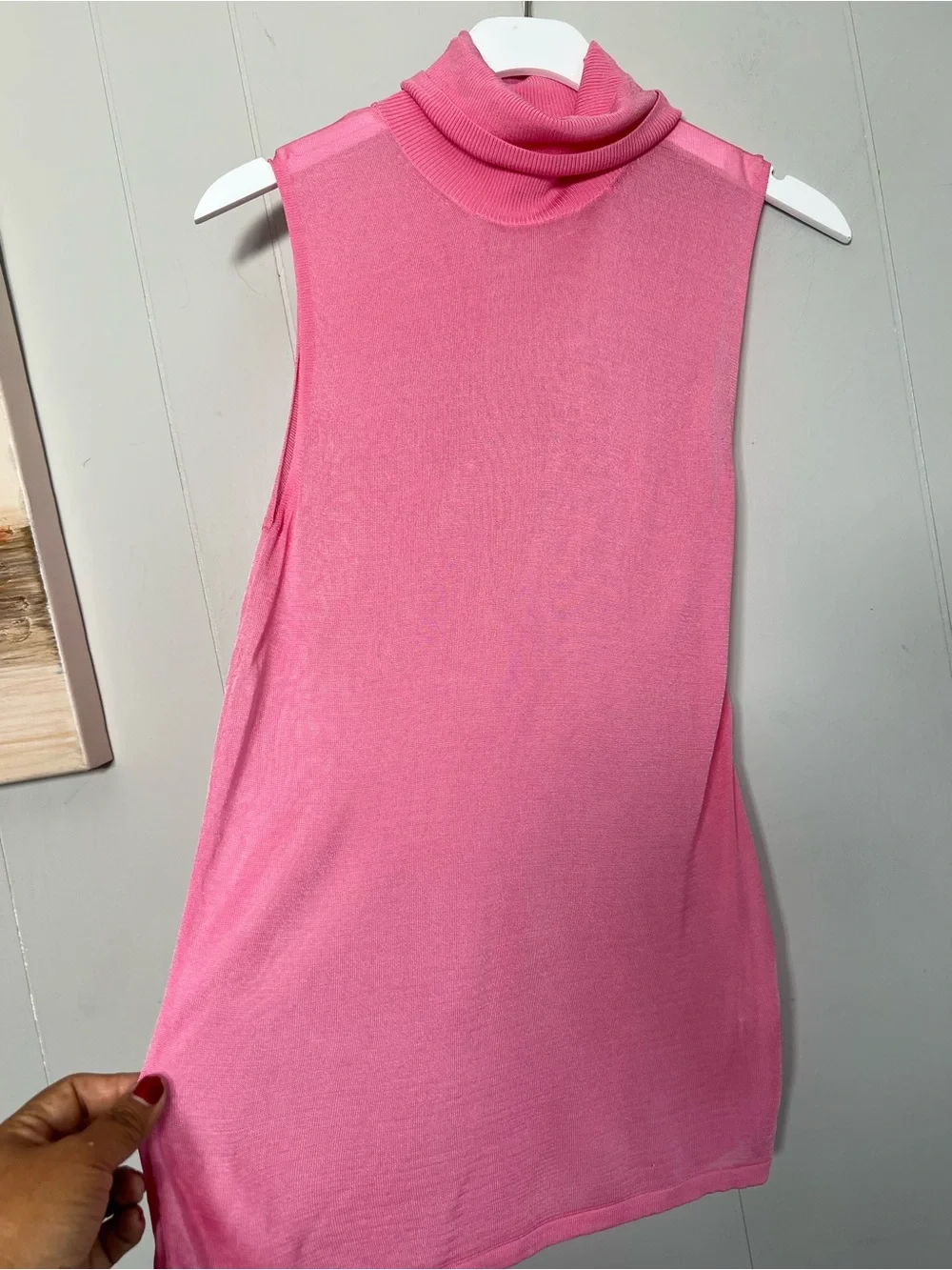 Helsa Arlena Sleveeveless Turtleneck in Pink